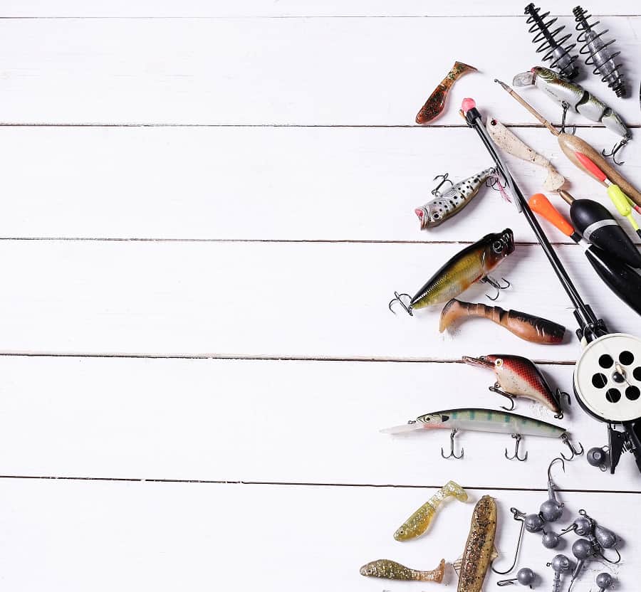 La couleur de la ligne de pêche est-elle importante dans l'eau salée ?