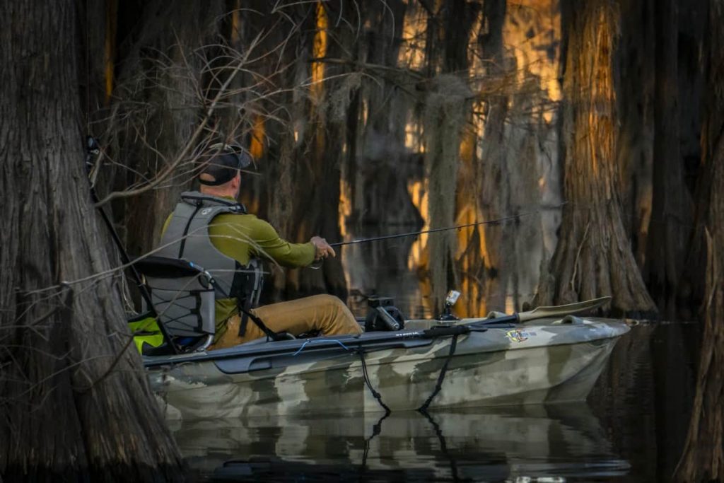 Canoë Vs.  Kayak Quel est le meilleur pour la pêche ?  – Pêcheur et chasseur