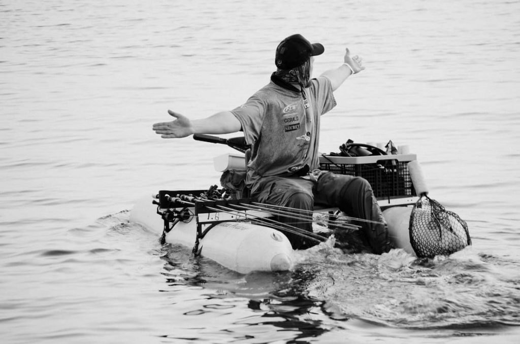 Les kayaks gonflables sont-ils sûrs pour la pêche ?  (et Alternatives) – Pêcheur et Chasseur