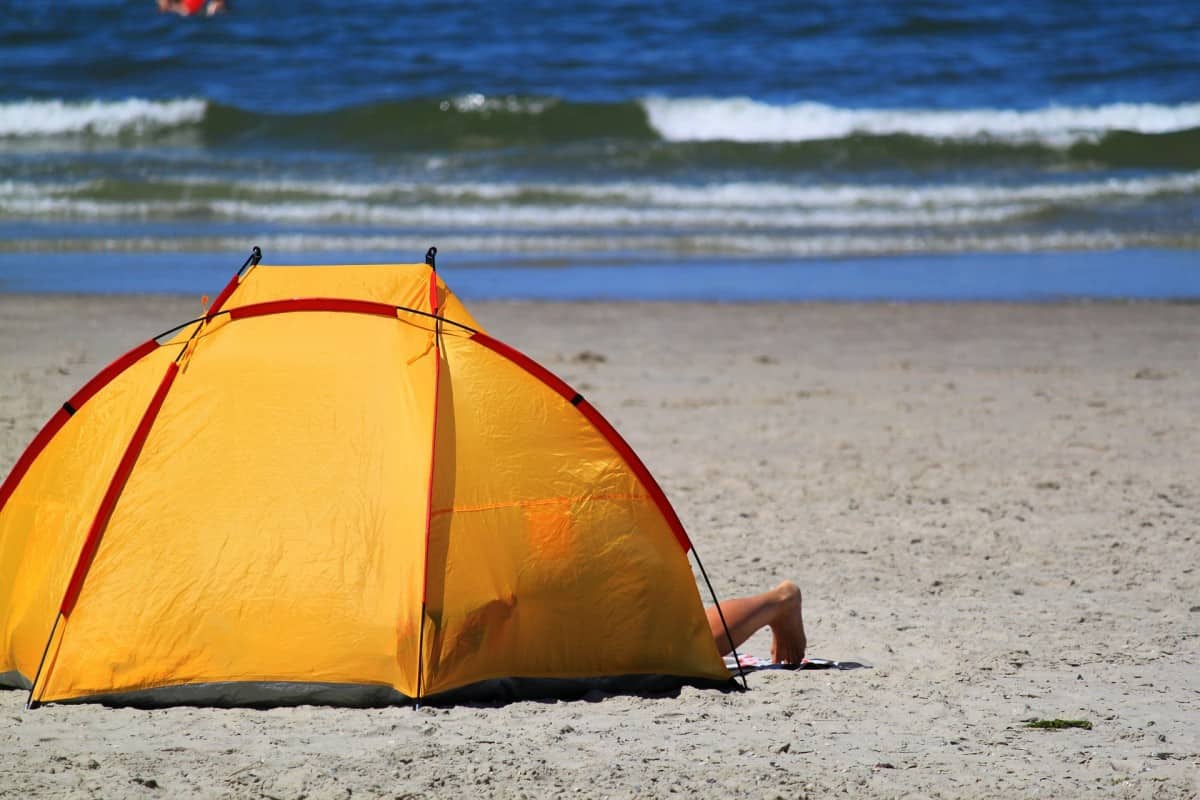 tentes de plage pour le surfcasting