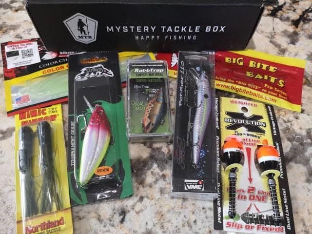 Qu’est-ce que Fishing Mystery Tackle Box ?  – Pêcheur et chasseur