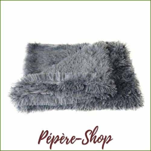 Plaid pour chien pas cher – modèle lavable et rectangulaire Plaid pour chien pas cher – modèle lavable et rectangulaire